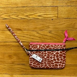 🆕 NWT Simply Southern Case